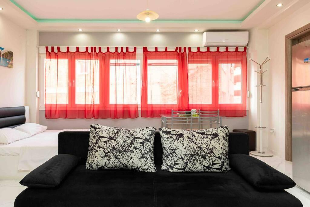 Luxury Studio In Downtown Салоніки Екстер'єр фото